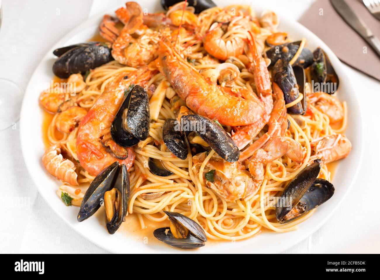 Shellfish Spaghetti Spaghetti with seafood.Spicy spaghetti with mussels, clams, calamari ...