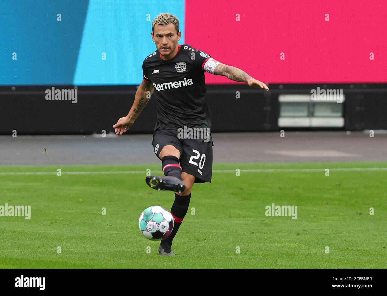 City Of Leverkusen, Deutschland. 04th Sep, 2020. firo: 04.09.2020, football, 1. Bundesliga, season 2020/2021, test match, Bayer 04 Leverkusen - RSC Anderlecht Charles ARANGUIZ, Leverkusen, individual action | usage worldwide Credit: dpa/Alamy Live News Stock Photo