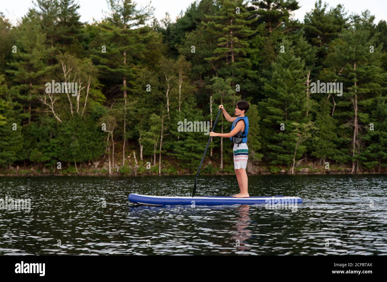 White water paddle board ontario hi-res stock photography and images ...