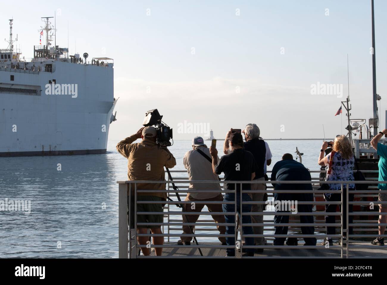 2020: U.S. Navy hospital ship USNS Mercy departing the Port of Los Angeles for San Diego. Stock Photo