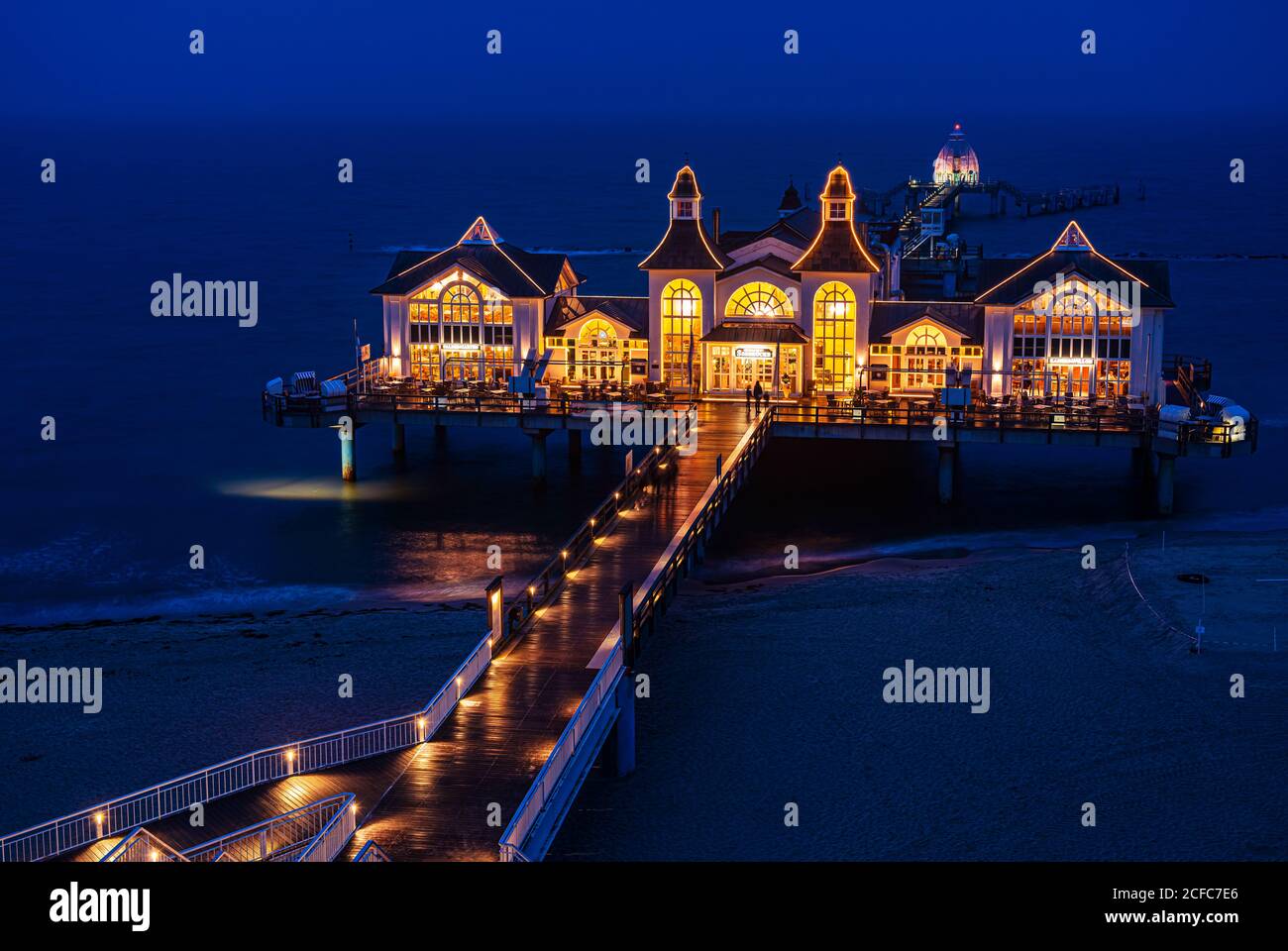 Seebrücke, Sellin, Ruegen Island, Baltic Sea Stock Photo - Alamy