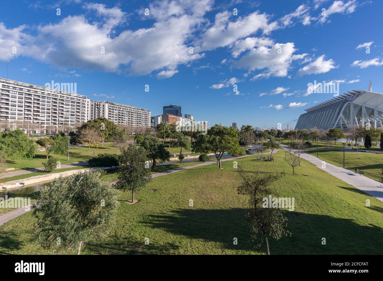 Turia River gardens Jardin del Turia, leisure and sport area