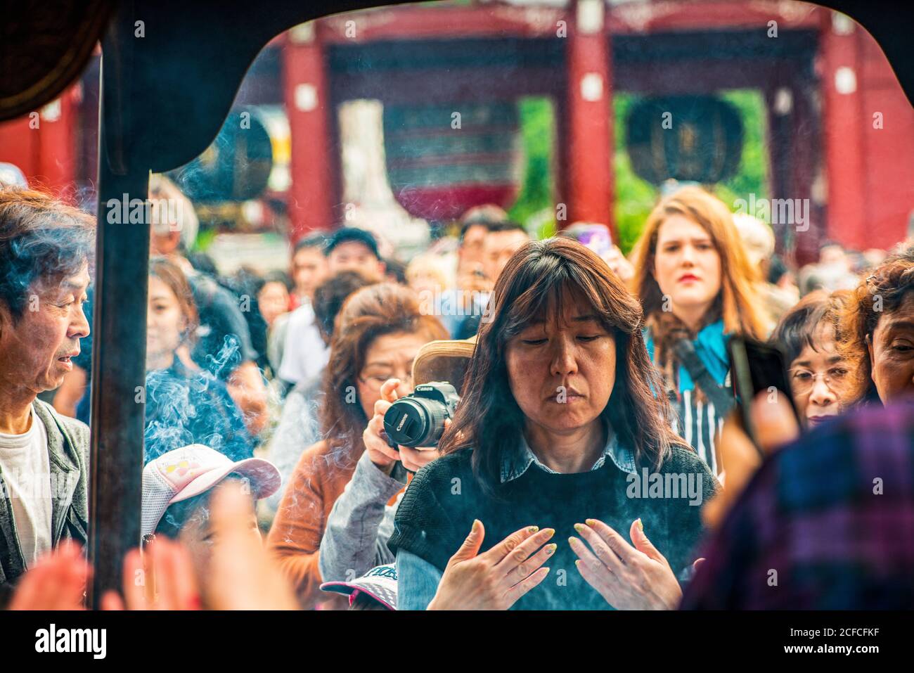 Incense smoke in senso ji temple hi-res stock photography and images ...