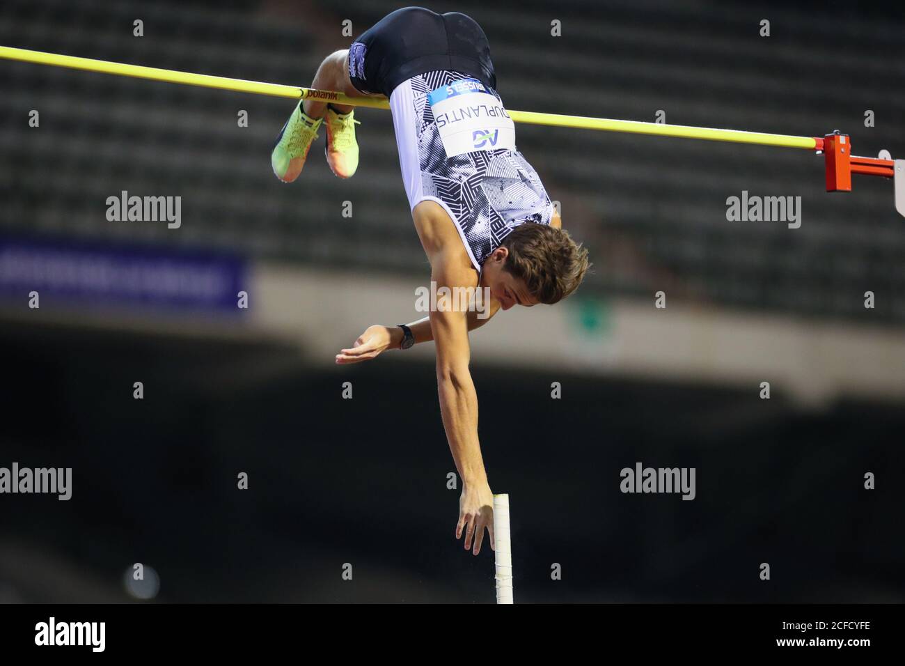 Brussels, Belgium. 4th Sep, 2020. Sweden's Armand Duplantis competes during the Pole Vault Men at the Diamond League Memorial Van Damme athletics event at the King Baudouin stadium in Brussels, Belgium, Sept. 4, 2020. Credit: Zheng Huansong/Xinhua/Alamy Live News Stock Photo