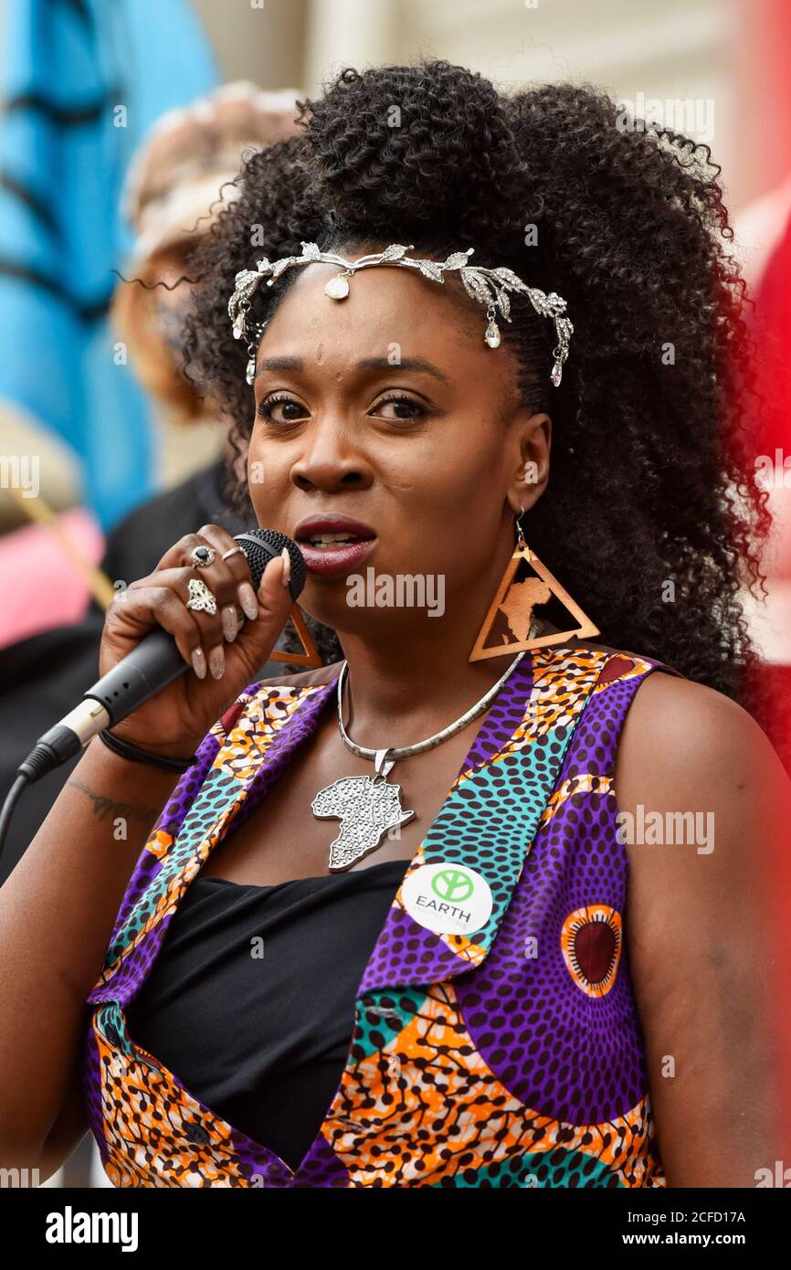 London, UK. 04th Sep, 2020. Marvina Newton addresses the crowds during an Extinction Rebellion 'Walk of Shame' from the Bank of England to protest against the companies and institutions that profited from the slave trade or are financing and insuring major fossil fuel projects. Credit: SOPA Images Limited/Alamy Live News Stock Photo