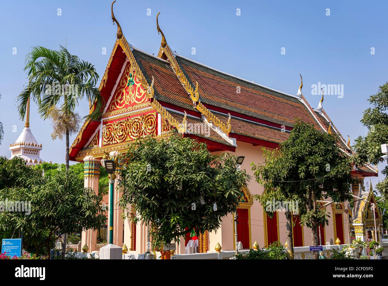 Wat bang krachao klang temple in the prapadaeng district hi-res stock ...