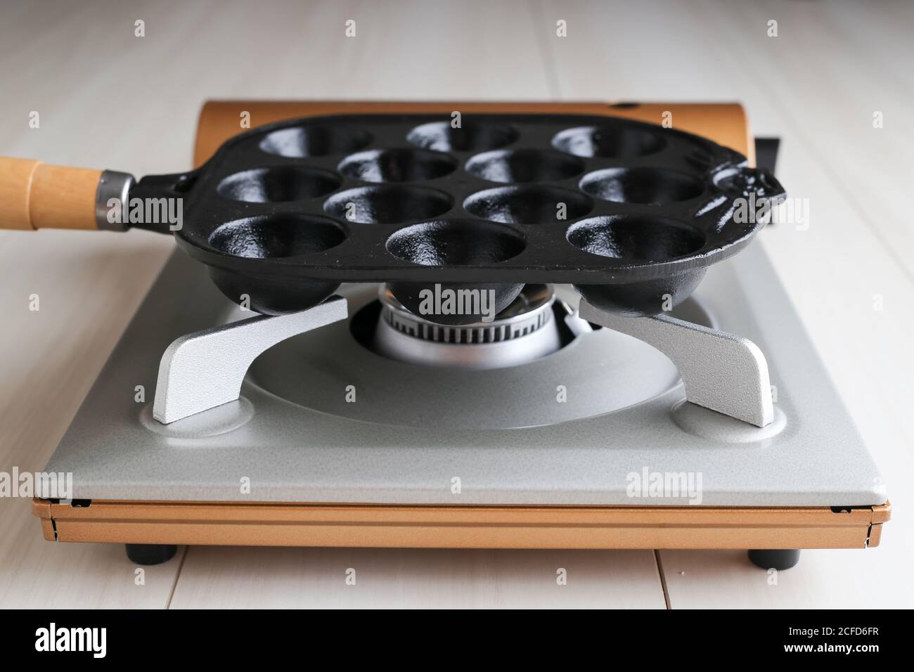 Tokyo, Japan, 09/03/2020 , Takoyaki pan for fire use Stock Photo Alamy