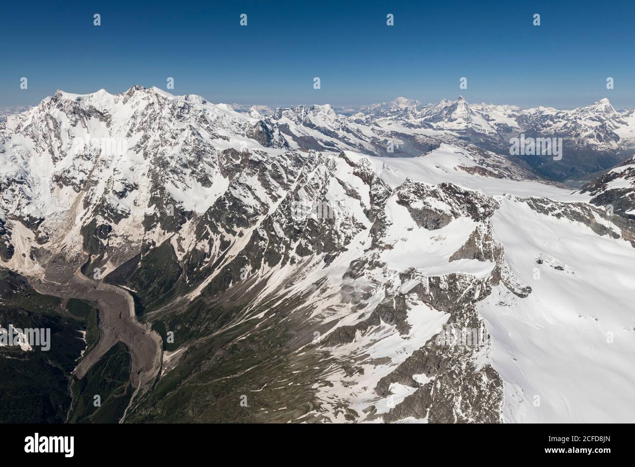 Italy, Piedmont, Switzerland, Valais canton, Monte Rosa massif, Liskamm, Breithorn, Matterhorn and Dent Blanche, in the background Mont Blanc Stock Photo