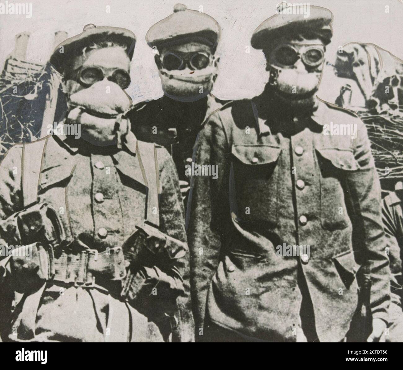 Black men wearing masks hi-res stock photography and images - Alamy
