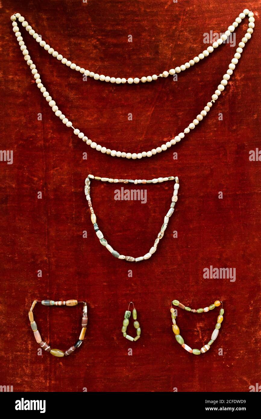 Display of Ancient Necklace and Bracelet, Indus valley civilization Gallery, National Museum of Pakistan, Karachi, Sindh, Pakistan, South Asia, Asia Stock Photo
