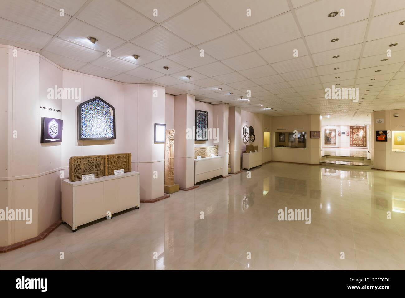 Interior of Islamic Art Gallery, ancient Islamic collections, National Museum of Pakistan, Karachi, Sindh, Pakistan, South Asia, Asia Stock Photo