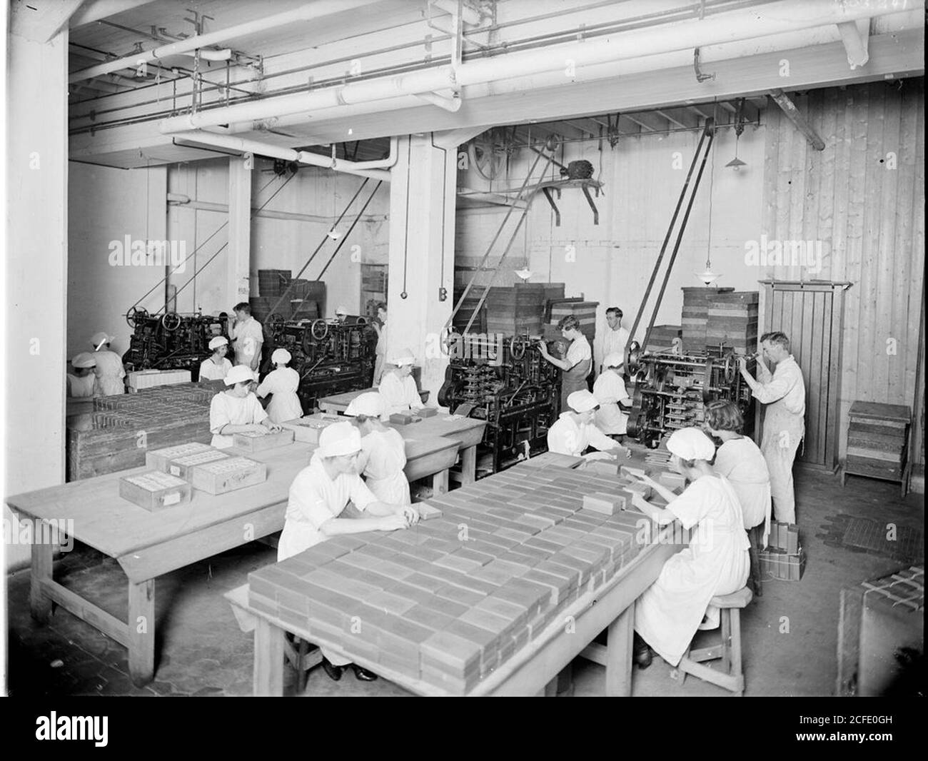 Packing chocolates Black and White Stock Photos & Images Alamy