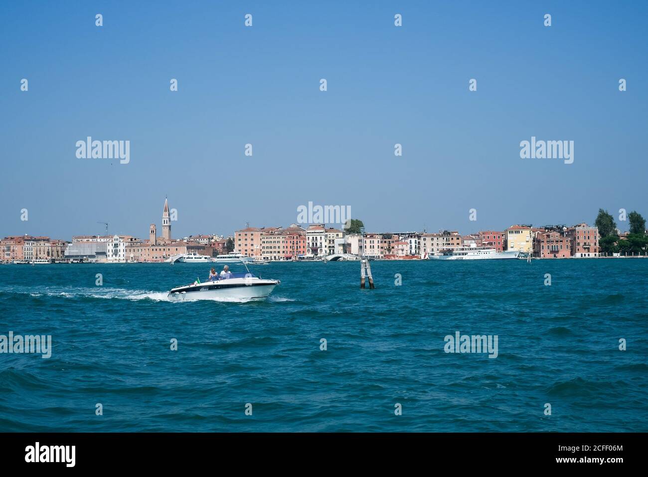 Atmosphere around Venice on Saturday 5 September 2020 at , Venice. General Views across the water. Picture by Julie Edwards. Stock Photo