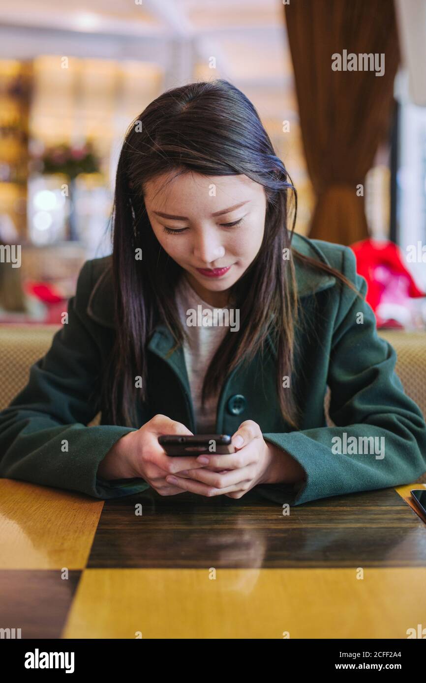 Beautiful asian lady hi-res stock photography and images - Alamy