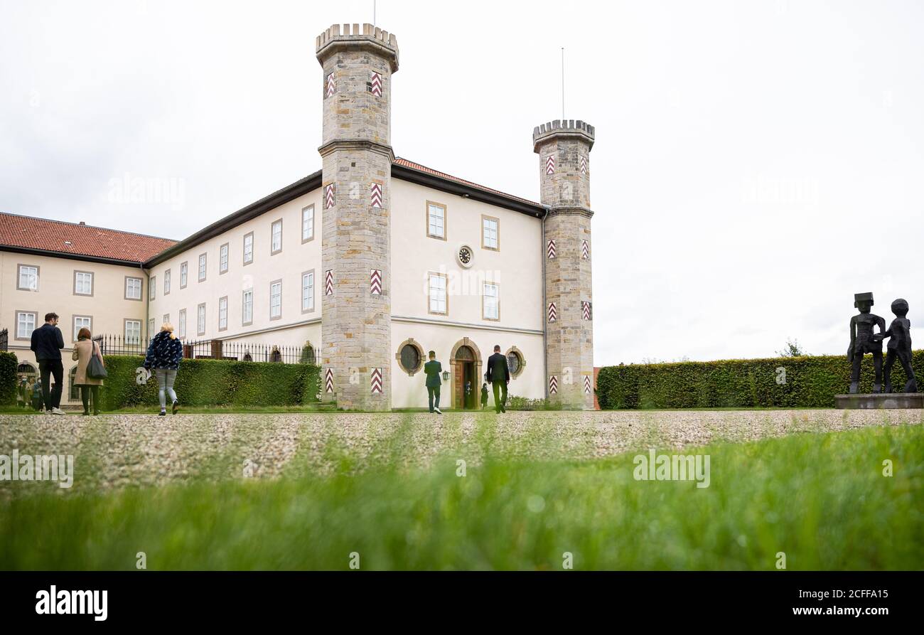 Derneburg Germany 05th Sep Exhibition Visitors Arrive In Front Of Derneburg Castle After Months Of