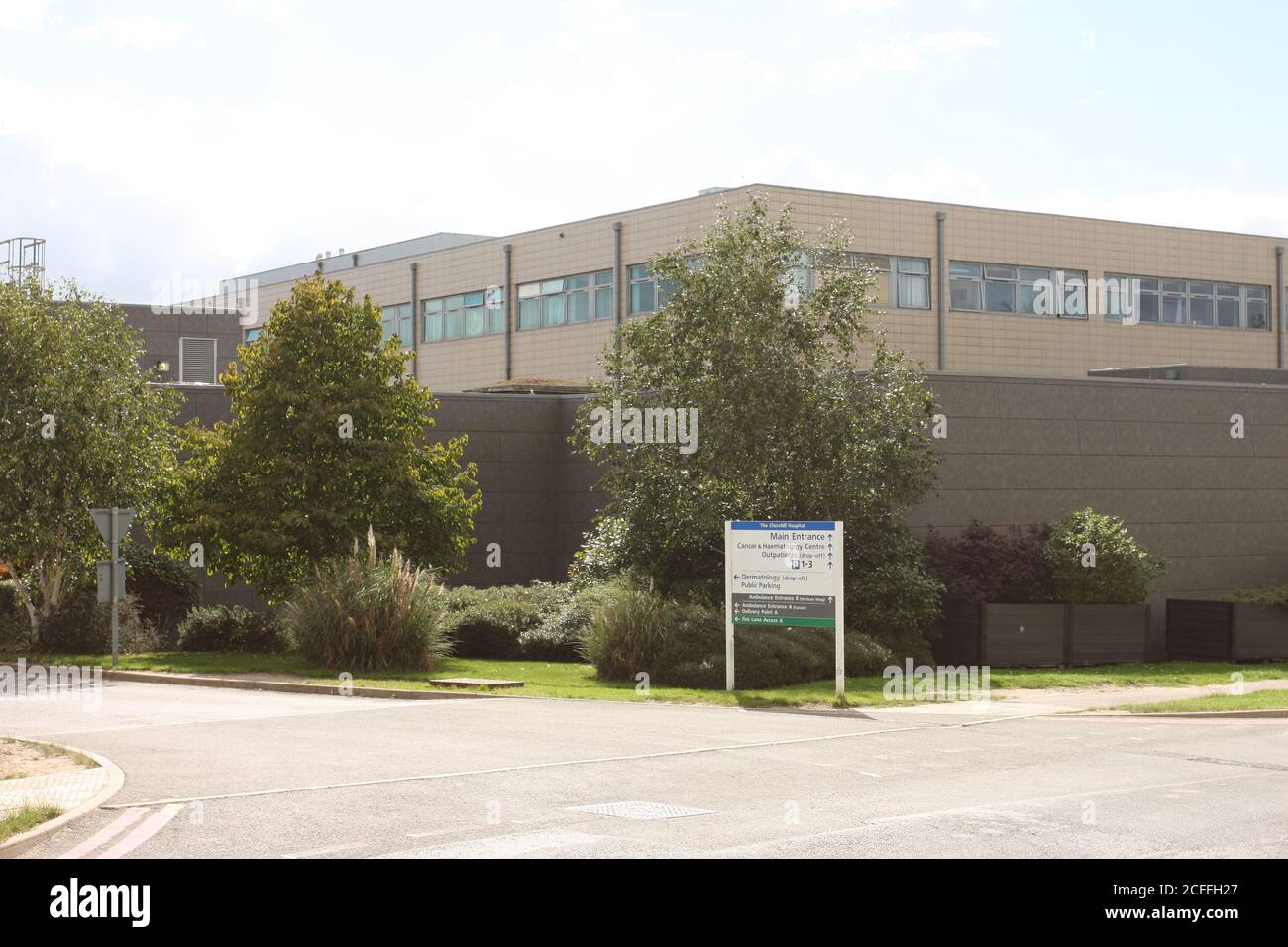 Oxford university hospitals nhs trust hires stock photography and