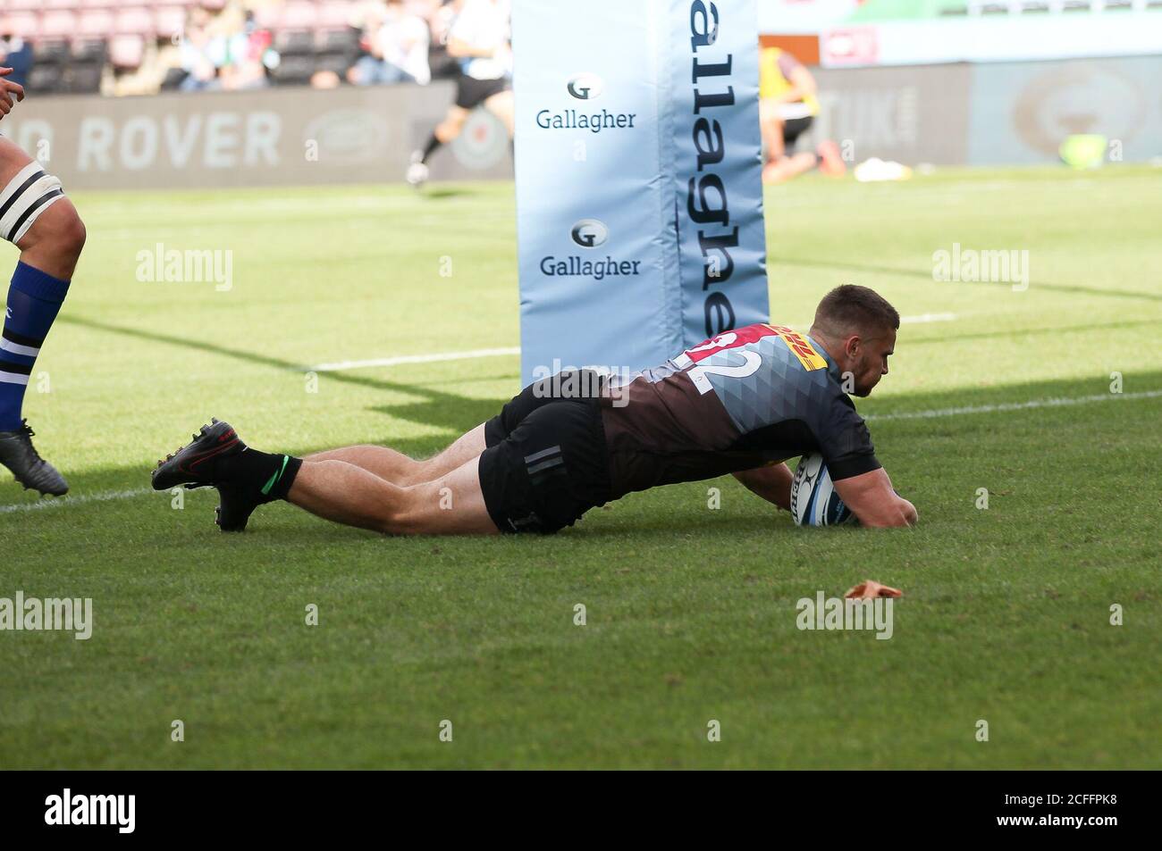 Twickenham, UK. 05th Sep, 2020. JAMES LANG of Harlequins scores a consolation try to make the score 27-41 during the Gallagher Premiership Rugby match between Harlequins and Bath Rugby at Twickenham Stoop, Twickenham, England on 5 September 2020. Photo by Ken Sparks. Editorial use only, license required for commercial use. No use in betting, games or a single club/league/player publications. Credit: UK Sports Pics Ltd/Alamy Live News Stock Photo