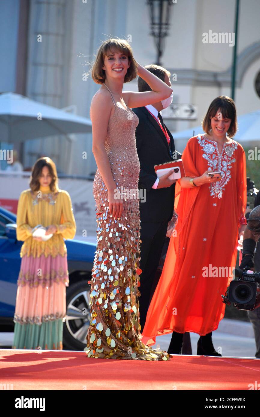 77th Venice Film Festival 2020, Red Carpet Fil Mainstream. Pictured Maya Hawke Stock Photo