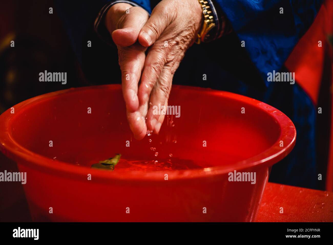 Ritual Hand Washing High Resolution Stock Photography and Images Alamy