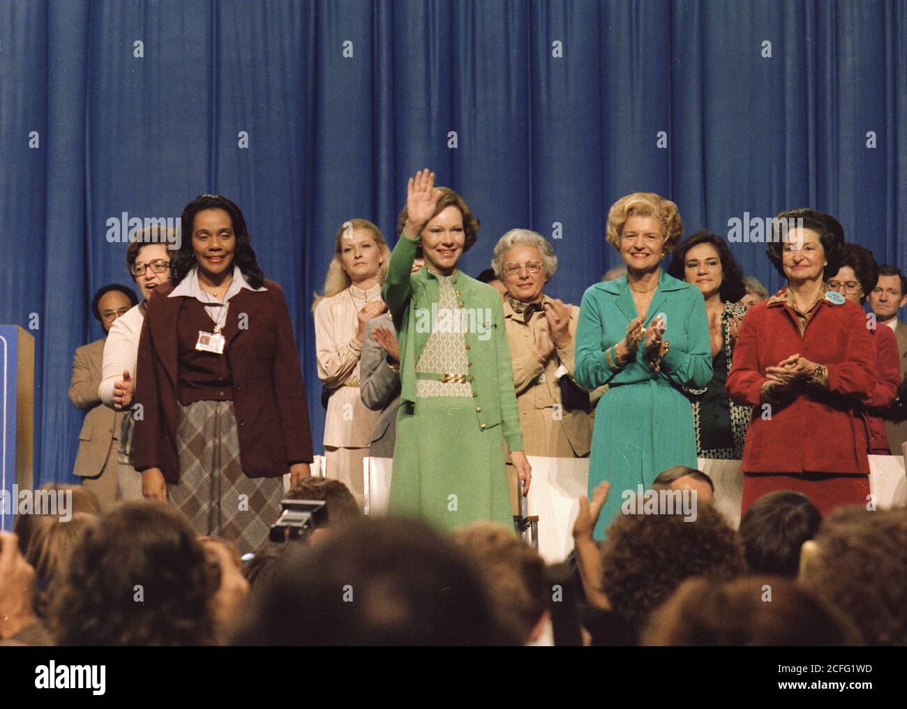 Rosalynn Carter at the National Womens Conference with Betty Ford and Ladybird Johnson. ca.  19 November 1977 Stock Photo