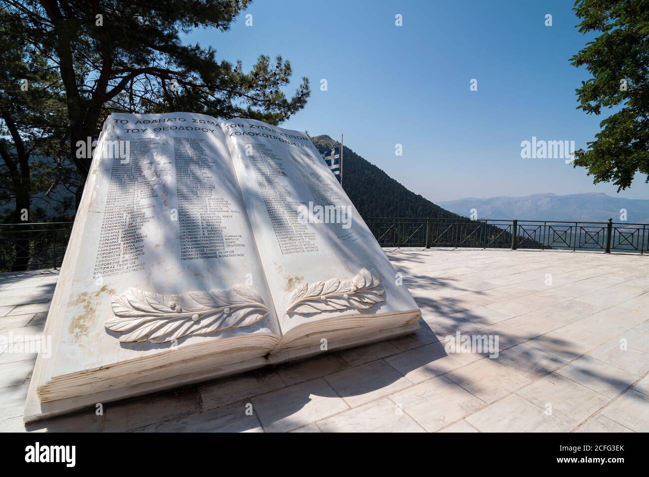 A large marble memorial with the names of the men from Zygovisti village, many of whom formed the personal guard of Kolokotronis and who died in the G Stock Photo