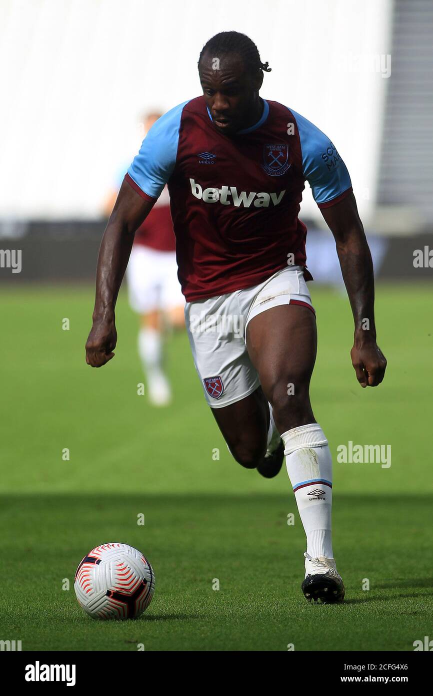 London, UK. 05th Sep, 2020. Michail Antonio of West Ham United in action during the game. Pre-season friendly match, West Ham United v AFC Bournemouth at the London Stadium, Queen Elizabeth Olympic Park in London on Saturday 5th September 2020. this image may only be used for Editorial purposes. Editorial use only, license required for commercial use. No use in betting, games or a single club/league/player publications . pic by Steffan Bowen/Andrew Orchard sports photography/Alamy Live news Credit: Andrew Orchard sports photography/Alamy Live News Stock Photo