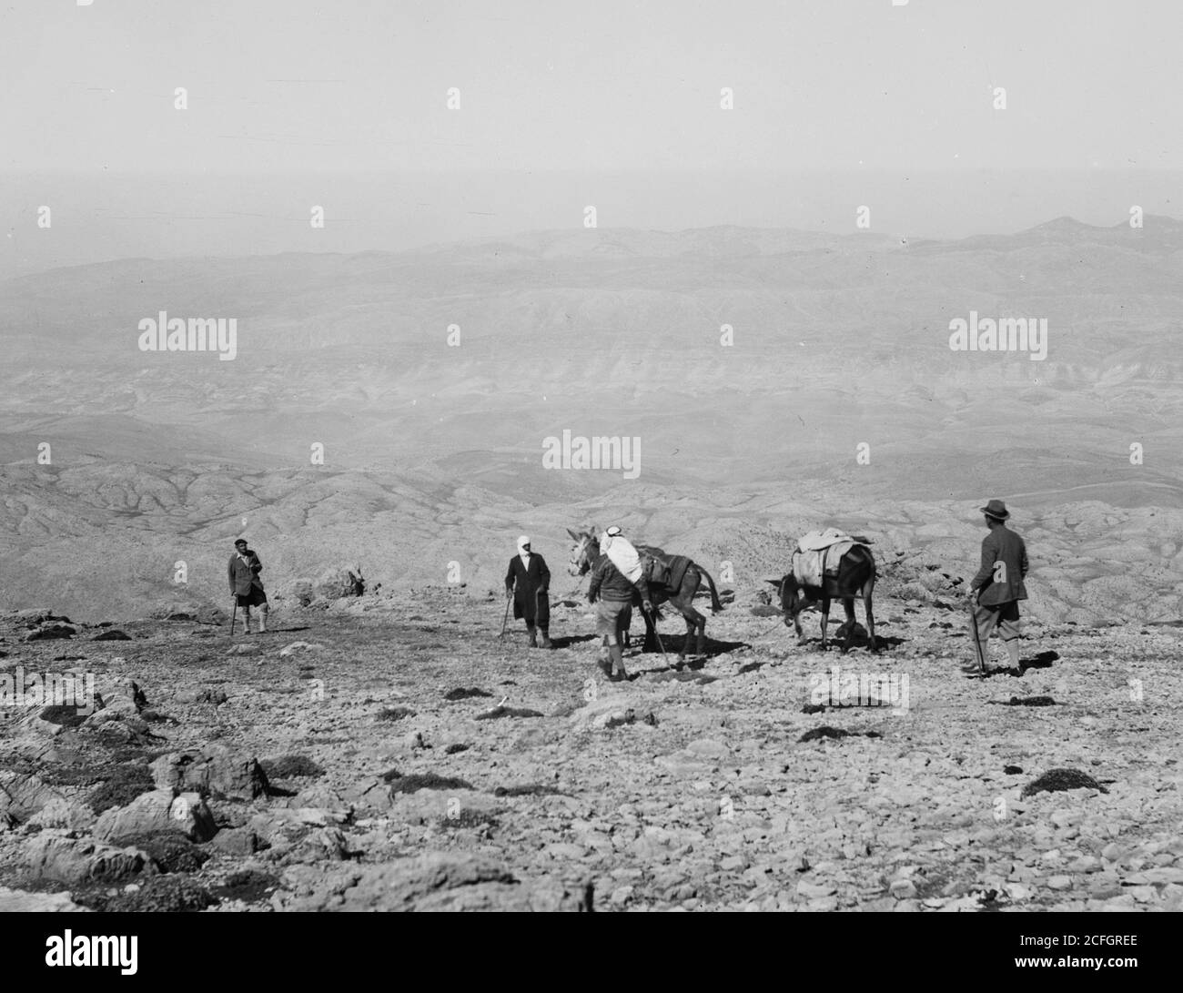 Mount hermon Black and White Stock Photos & Images Alamy