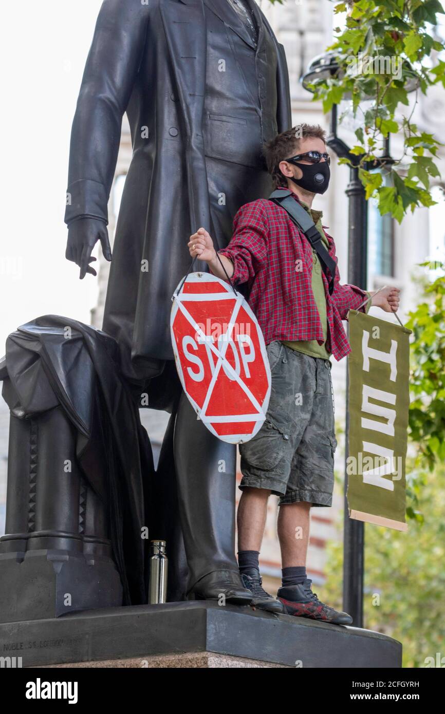 London, UK. September 5th 2020. Extinction Rebellion protests continued in Westminister today. Police were present in large numbers which ensured the various demostrations were peaceful. Credit: Pete Abel/Alamy Live News Stock Photo