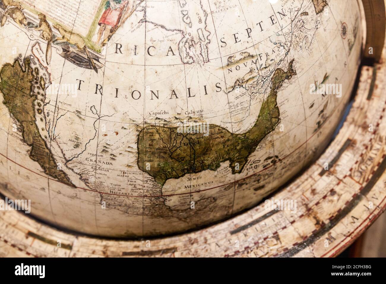 Antique Globe Map Hi-res Stock Photography And Images - Alamy