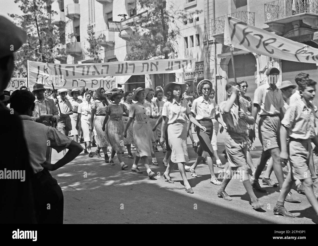 Middle East History - Jewish protest demonstrations against Palestine White Paper May 18 1939. Zionist young men & girls parading on King George Ave. [Jerusalem] Stock Photo