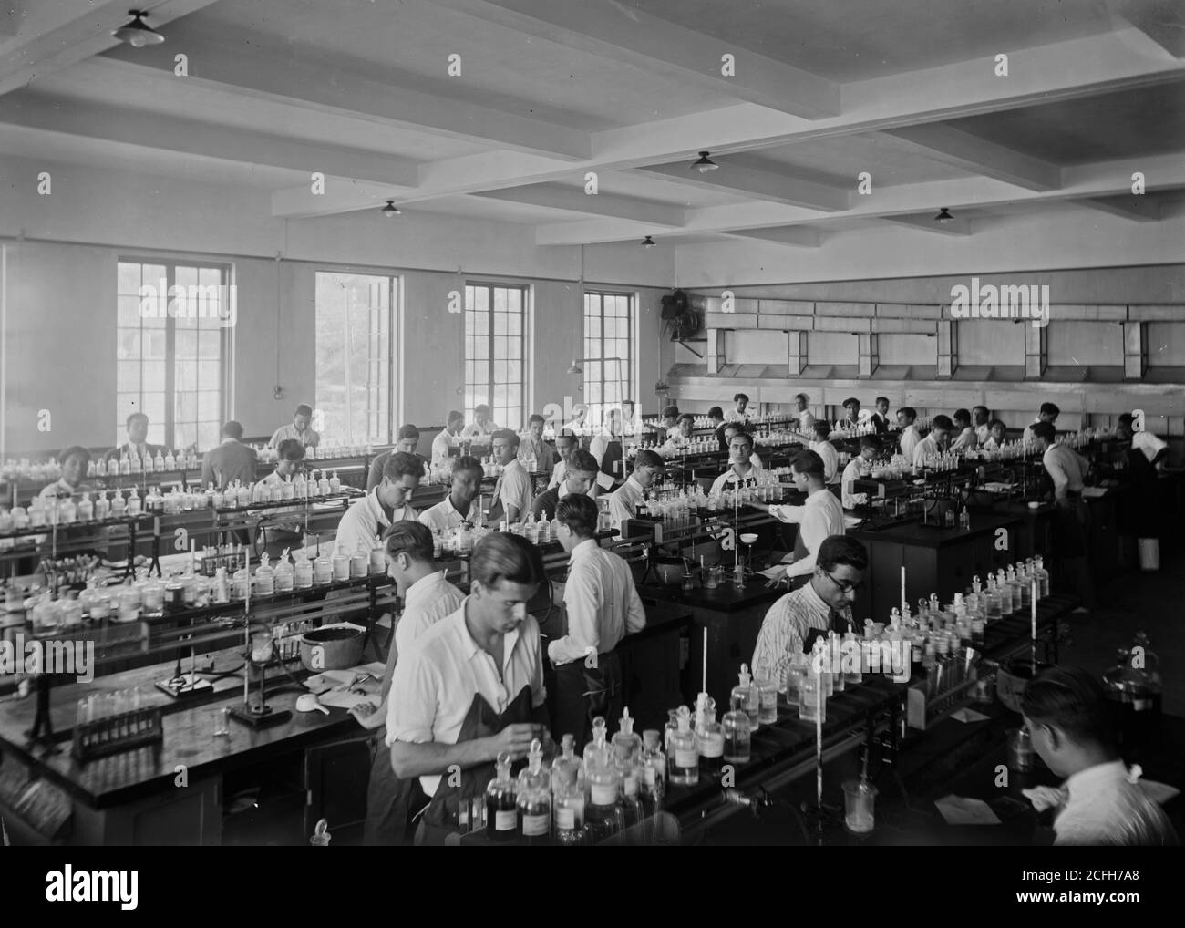 Original Caption:  American University. Beirut (A.U.B.). Class in chemistry bldg. [i.e. building] Gift of the Rockefeller Foundation  - Location: Lebanon--Beirut ca.  1920 Stock Photo