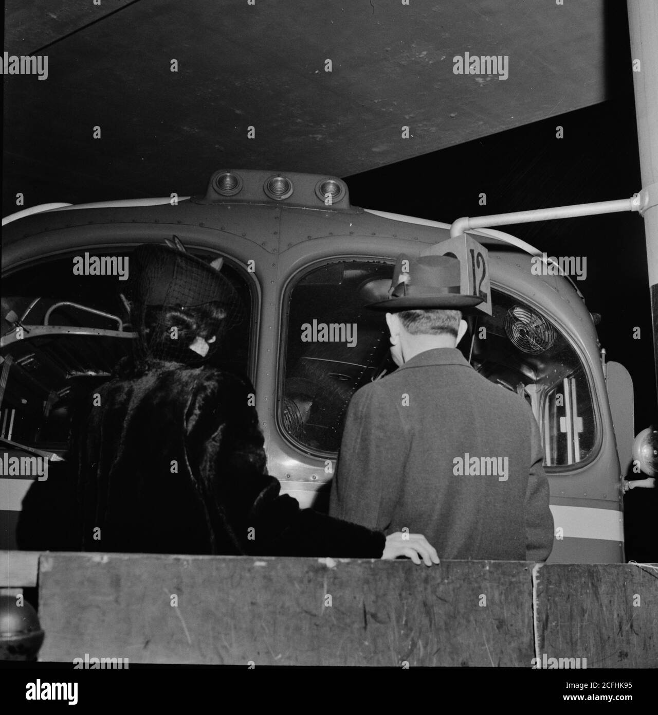 Greyhound bus 1940s hires stock photography and images Alamy