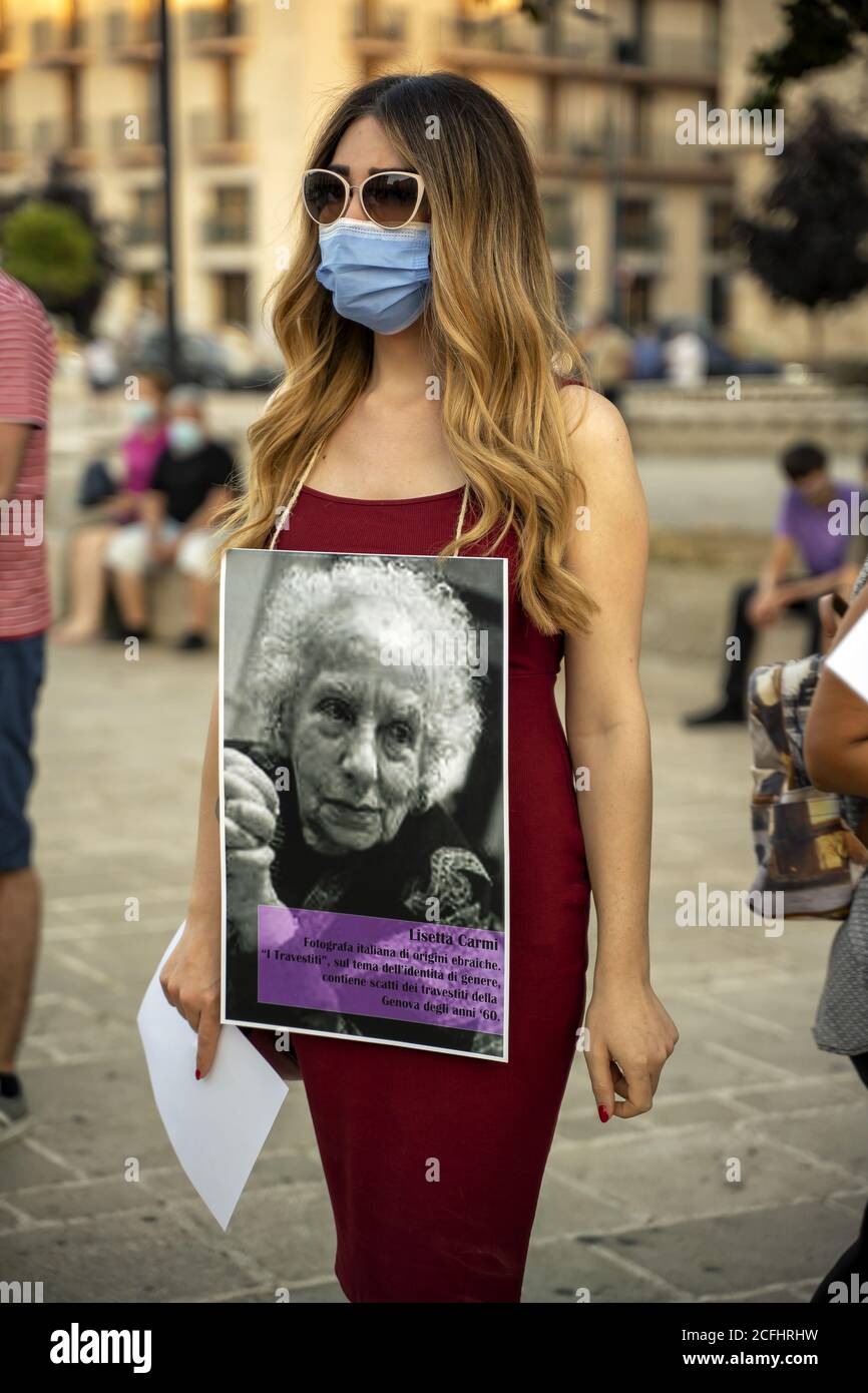 Avellino, Italy. 05th Sep, 2020. In Avellino, in compliance with all safety  standards, a flash mob entitled "People have the power": an event dedicated  to the theme of connections, to work on
