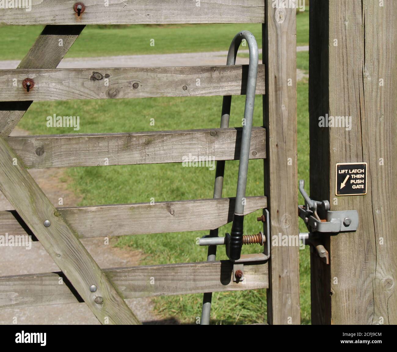 Gate opening mechanism hires stock photography and images Alamy