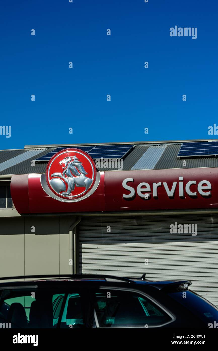 Some Holden car service centres remain such as this one near Ballarat Stock Photo
