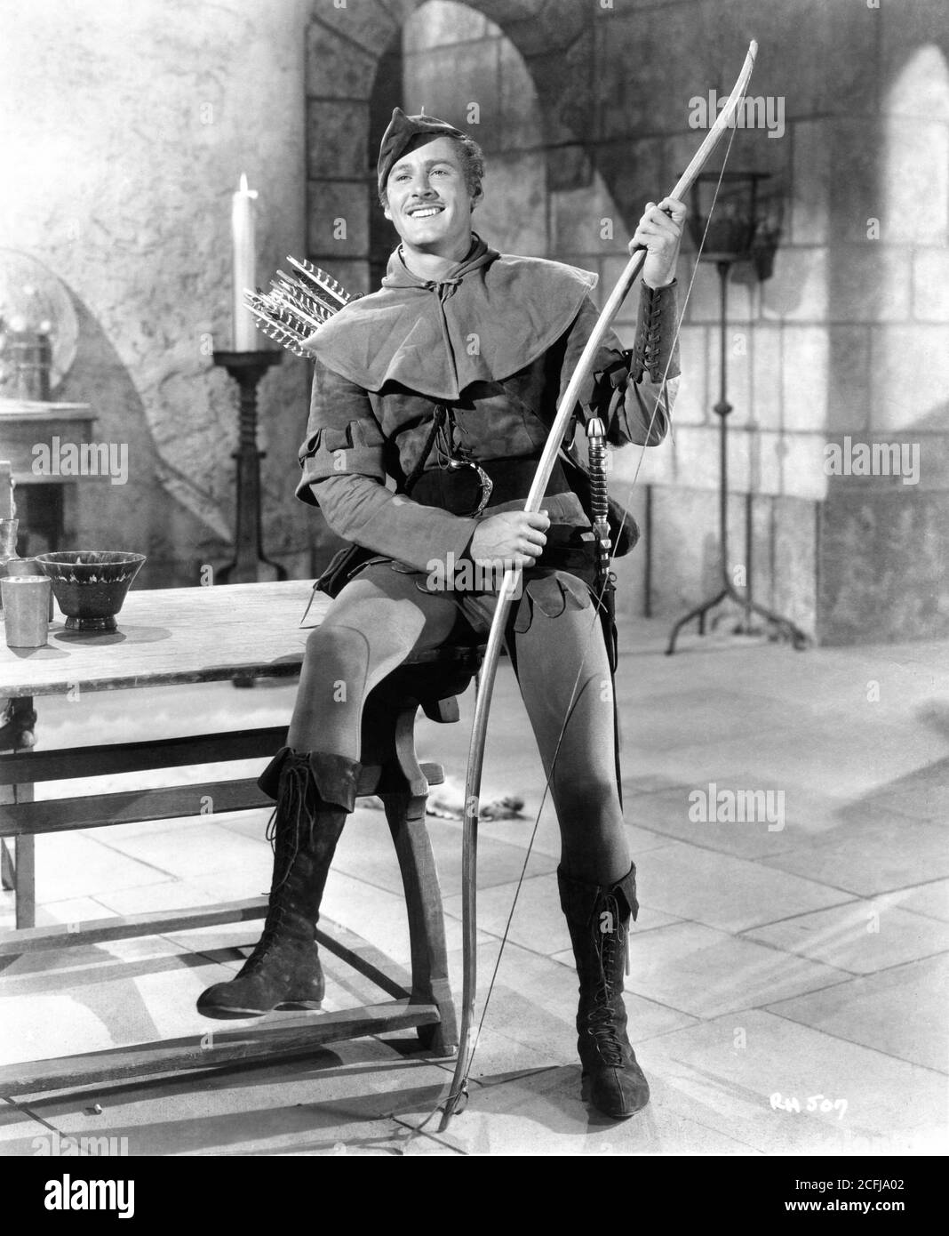 ERROL FLYNN Full Length Portrait for THE ADVENTURES OF ROBIN HOOD 1938 directors MICHAEL CURTIZ and WILLIAM KEIGHLEY music Erich Wolfgang Korngold Warner Bros. Stock Photo
