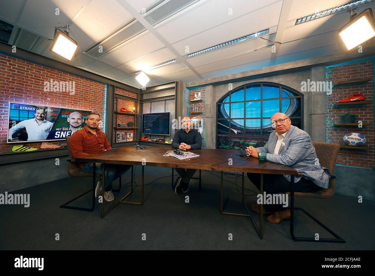 De Meern, Netherlands. 06th Sep, 2020. DE MEERN, 06-09-2020 Voetbal International today launched a weekly podcast through their live stream Youtube channel. Suleyman Ozturk, Wesley Sneijder and Anchor Kees Jansma (R) Credit: Pro Shots/Alamy Live News Stock Photo