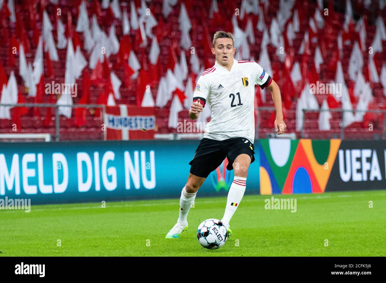 Timothy Castagne Belgium - Timothy Castagne Rodgers Has Given Me The Confidence To Go Faster Leicester City The Guardian : Really bad news, sad to see timothy castagne is going to be out of the tournament.