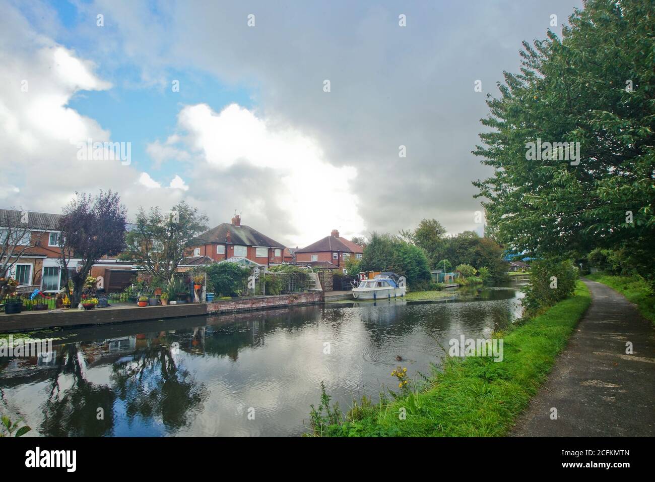 Leeds Liverpool Canal Maghull, Merseyside Stock Photo Alamy