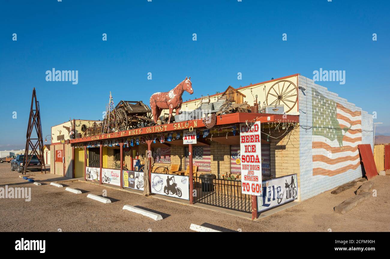 Arizona, Route 66 between Kingman and Hackberry, Mike's Outpost and Saloon Stock Photo