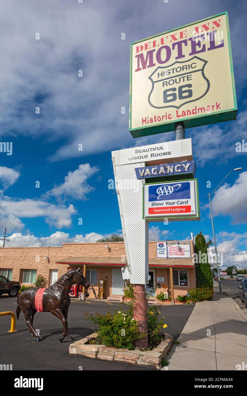 Deluxe inn motel route 66 rt seligman arizona hires stock photography