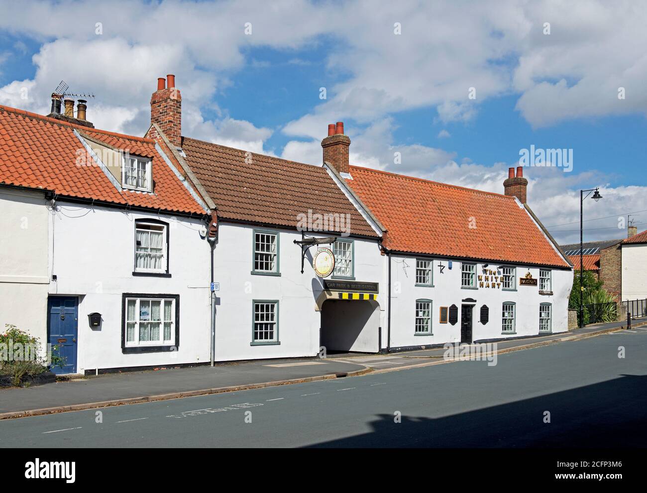 The White Hart pub and restaurant, Bridge Street, Brigg, North
