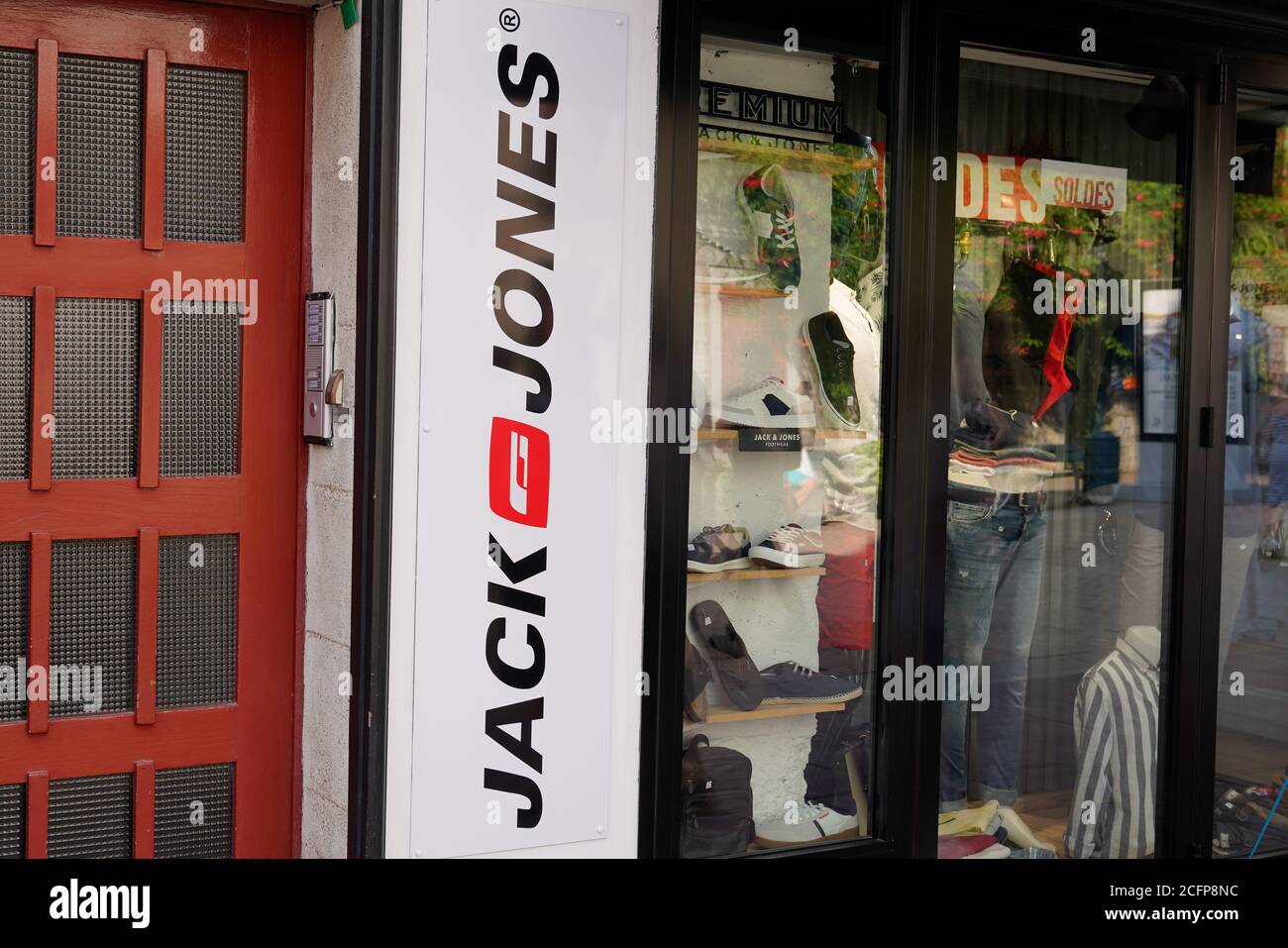 Jack and jones hi-res stock photography and images - Page 13 - Alamy