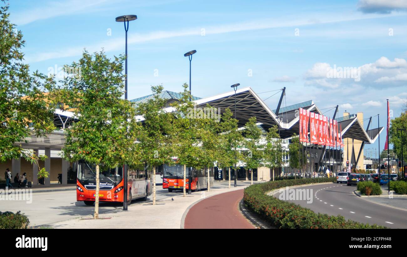 TILBURG, BRABANT, 6 SEPTEMBER 2020 The Bravo bus stopped at the