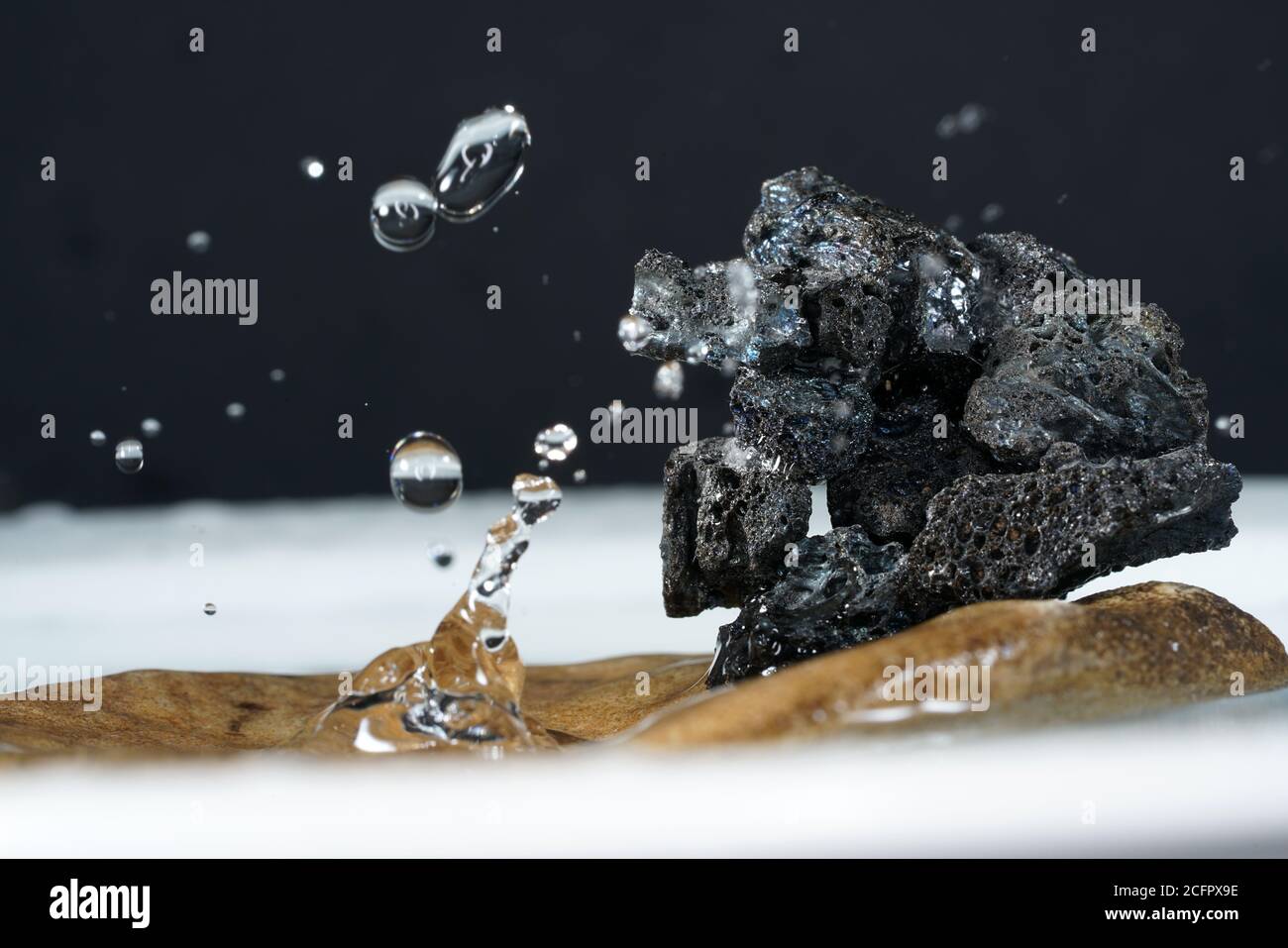 Water Rops On Rocks Over Time Formation of water drops hi-res stock photography and images - Alamy