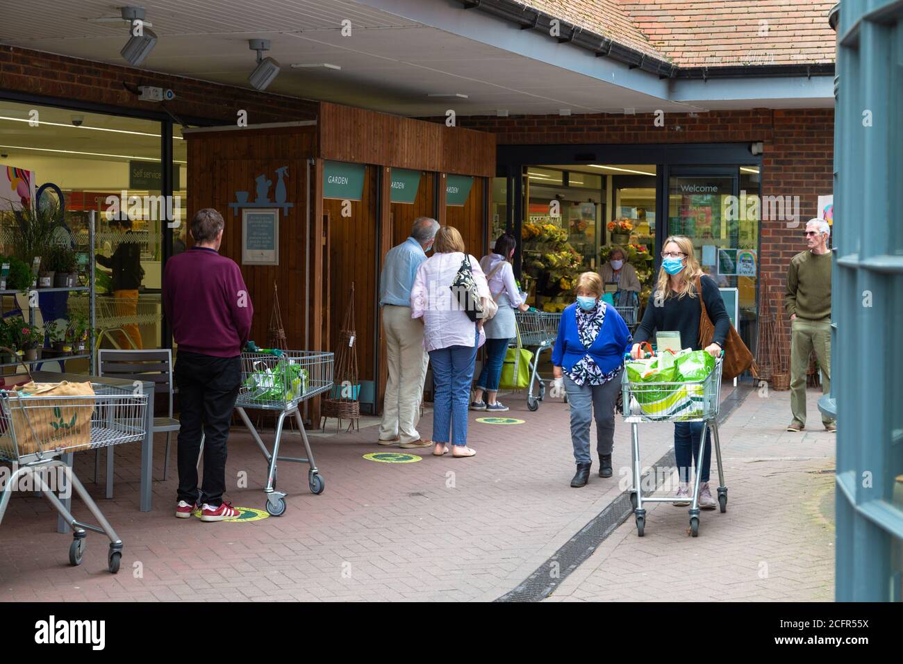 Tenterden, Kent, UK. 7th Sep, 2020. The people of Tenterden in Kent go about their business in the new normal. Queues for shopping with facemasks on. Photo Credit: Paul Lawrenson-PAL Media/Alamy Live News Stock Photo
