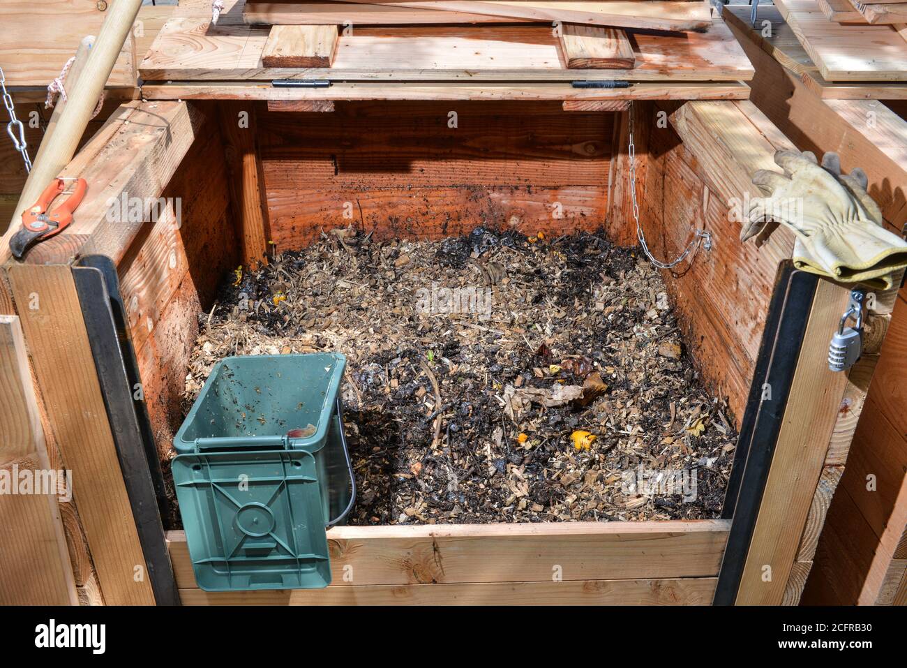 Community compost bin (composter Stock Photo - Alamy