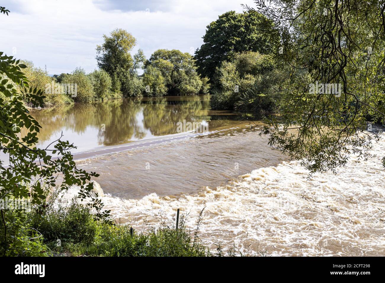 The weir on the River Severn at Upper Parting near the Severn Vale ...