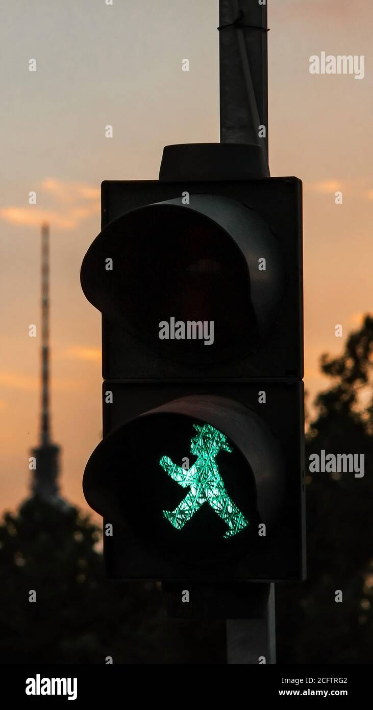 green-ampelmann-traffic-signal-symbol-traffic-light-for-pedestrian