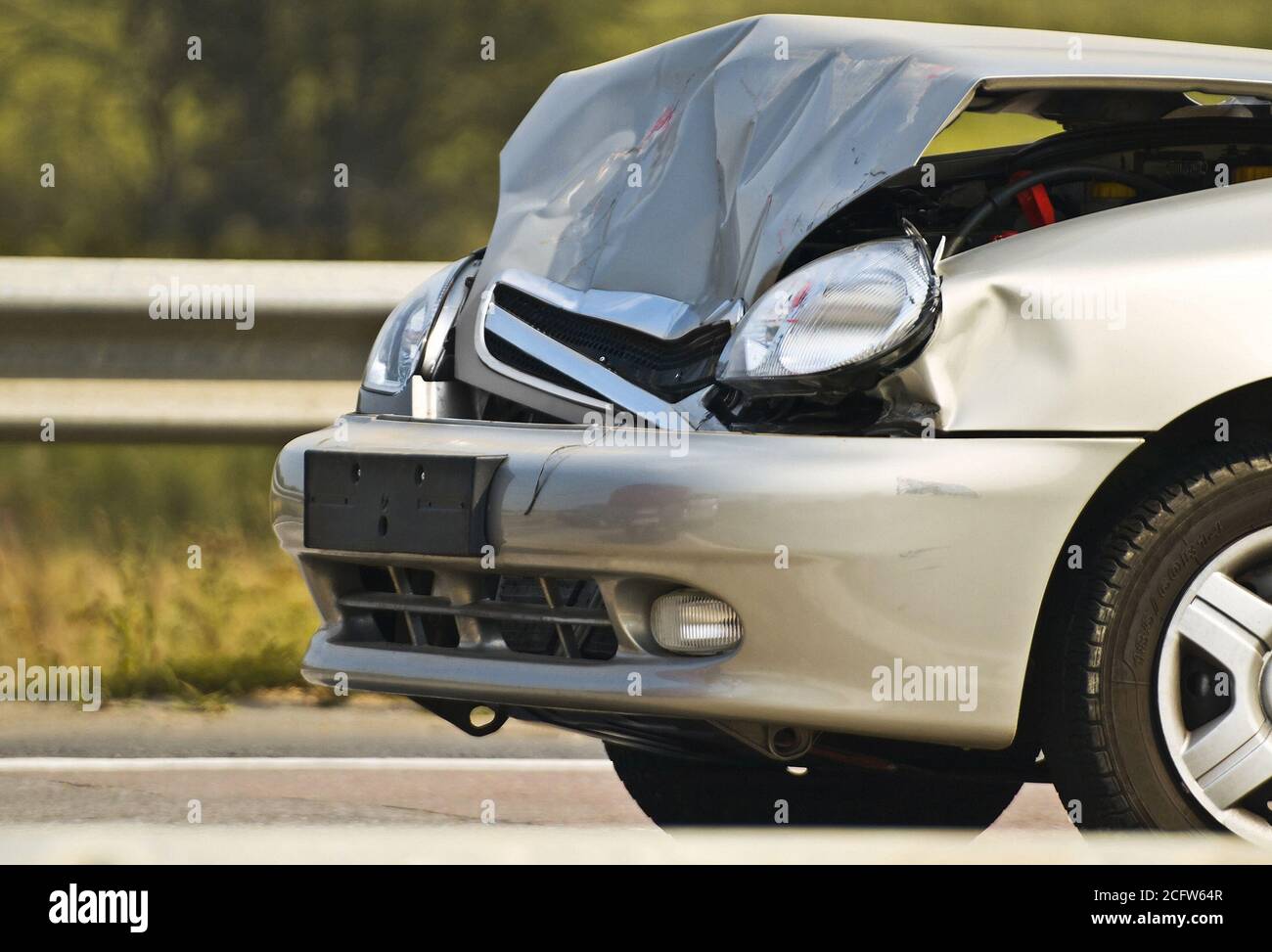 broken new car Stock Photo Alamy